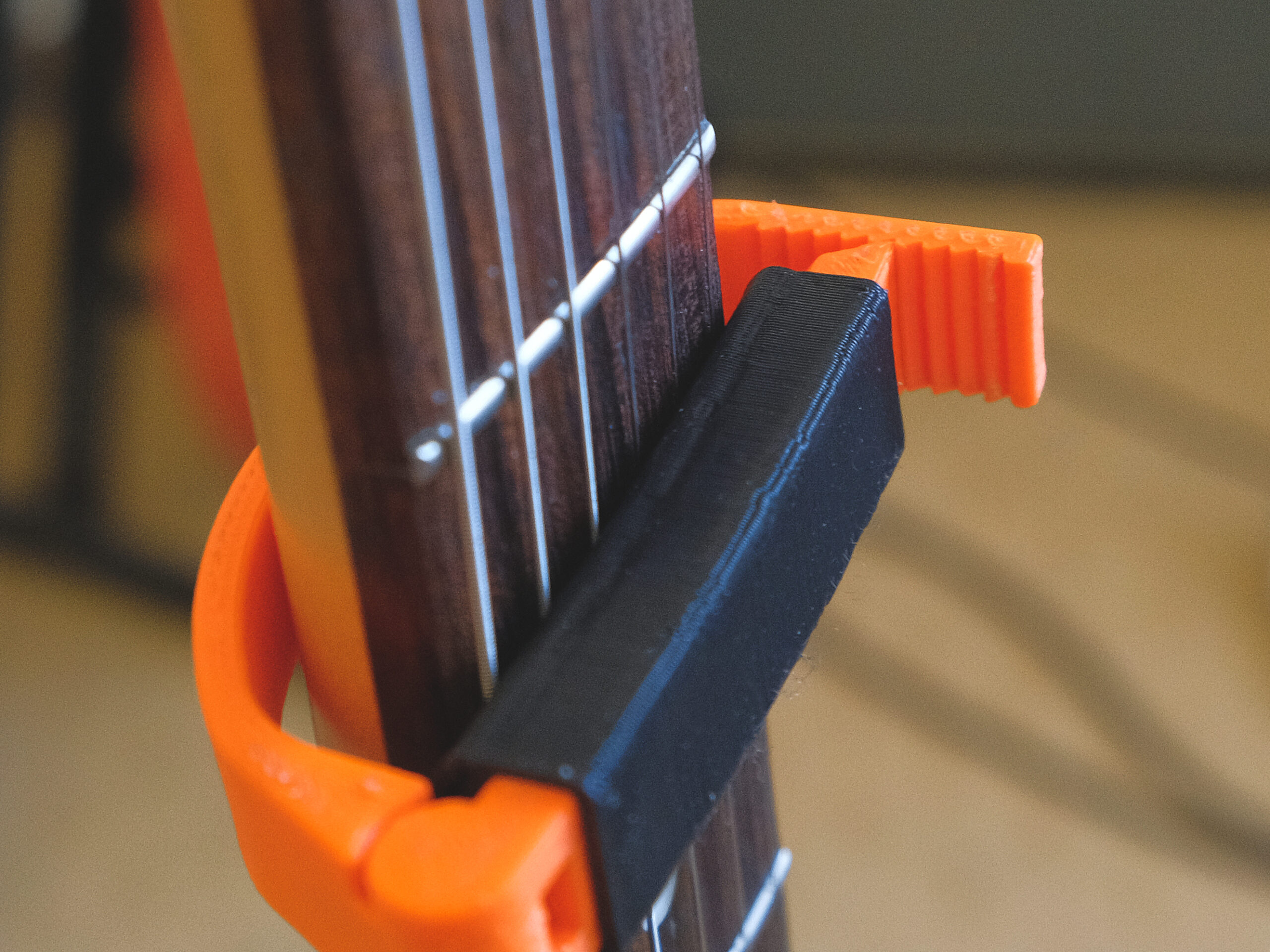 Fichier STL Support Mural Guitare 🎸・Plan à imprimer en 3D à